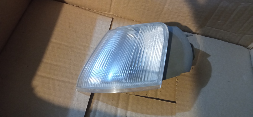 Clignotant bon �tat xantia